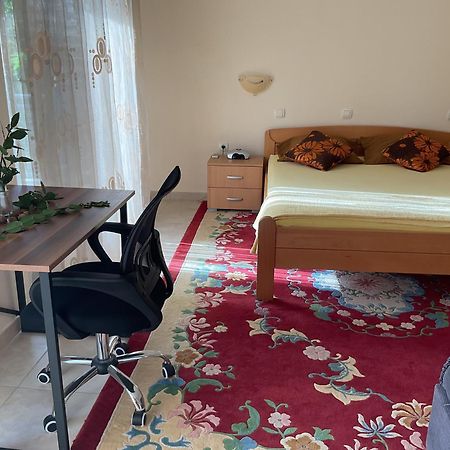 Villa Monte Boutique Apartments In Херцег-Нови Экстерьер фото