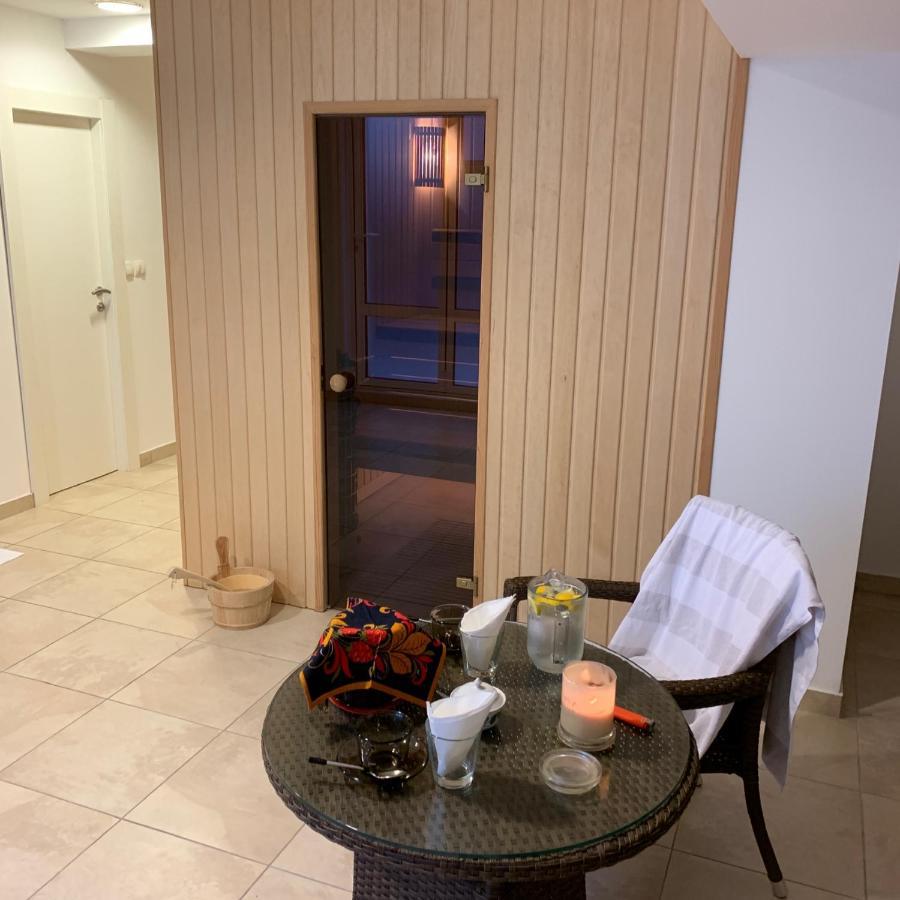 Villa Monte Boutique Apartments In Херцег-Нови Экстерьер фото